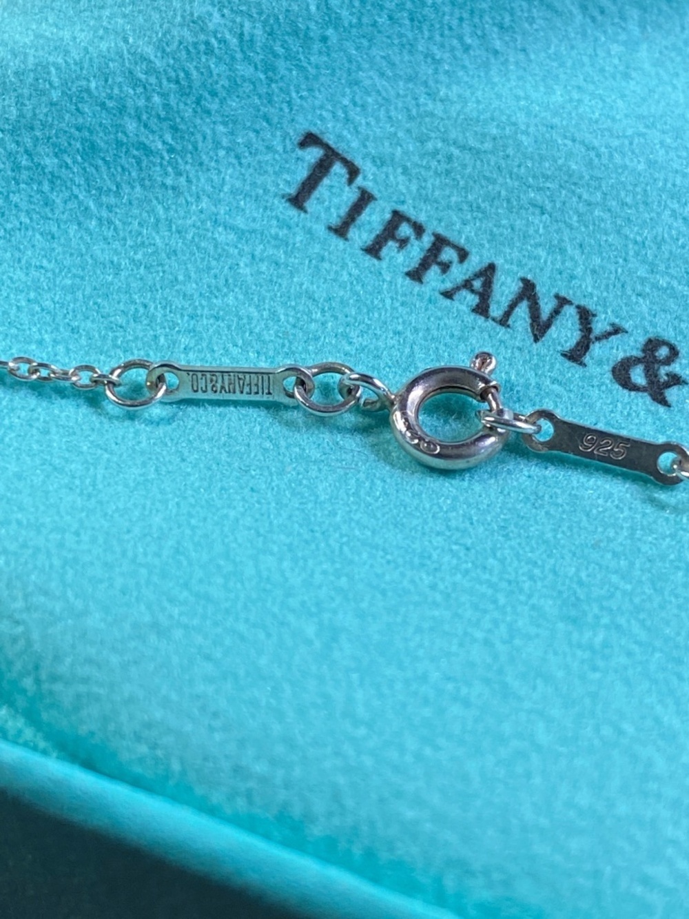 Tiffany & Co. 2003 Limited Edition Butterfly Dragonfly Gemstone Necklace 925 - Picture 9 of 10